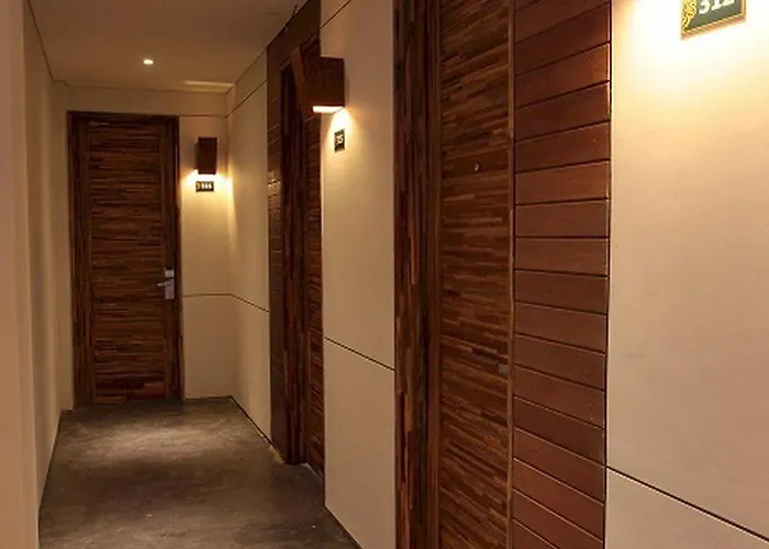 Jocs Boutique 3* Legian